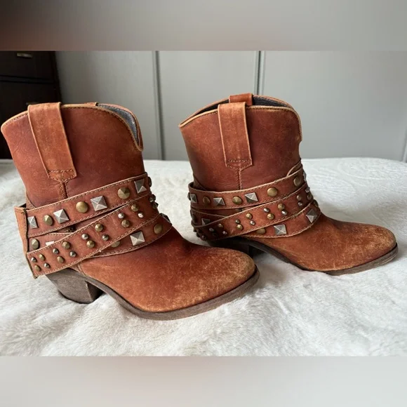 Corral Boots with accessory ankle wrap sz 10β€οΈβπ₯ - Picture 2 of 15